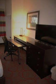 Watford City Inn At Hunters Run מראה חיצוני תמונה
